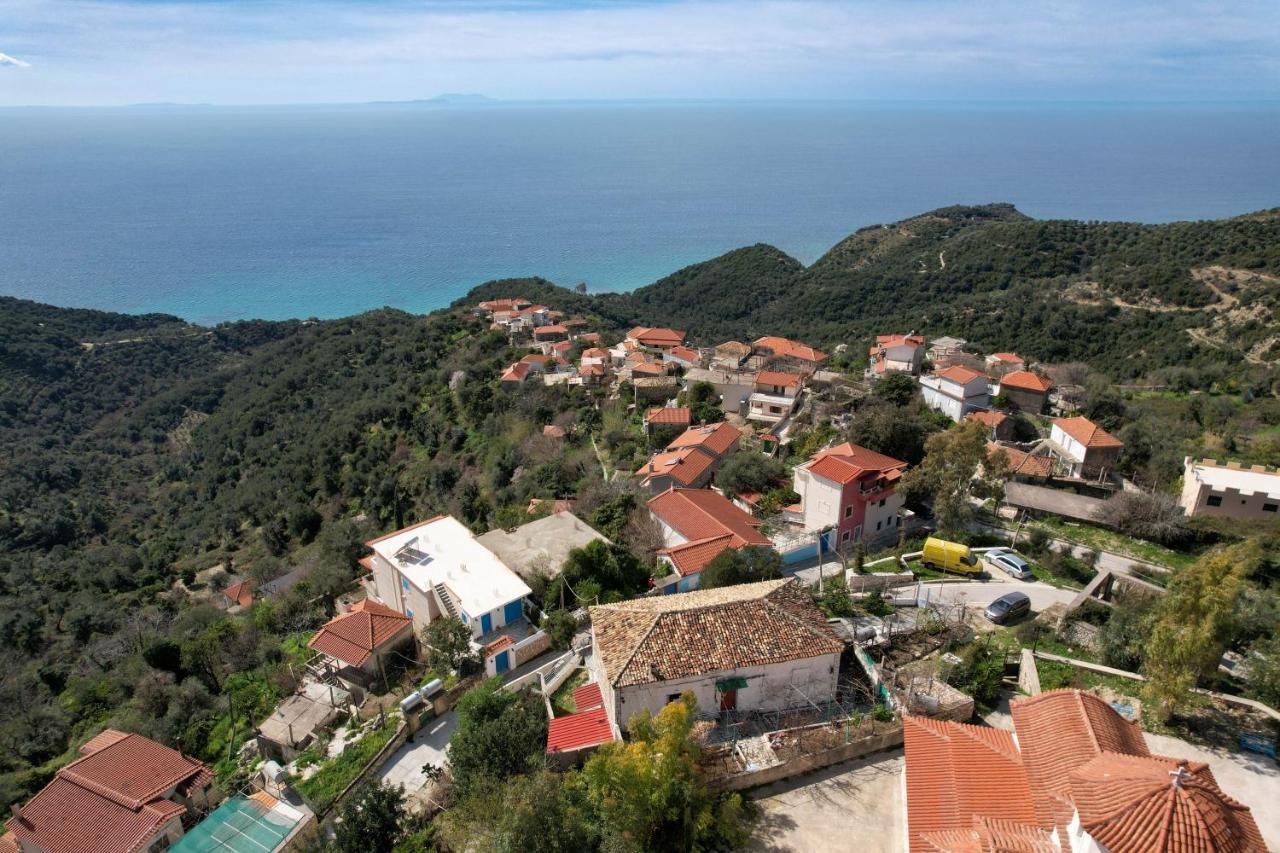 Duka'S House Otel Lukovë Dış mekan fotoğraf